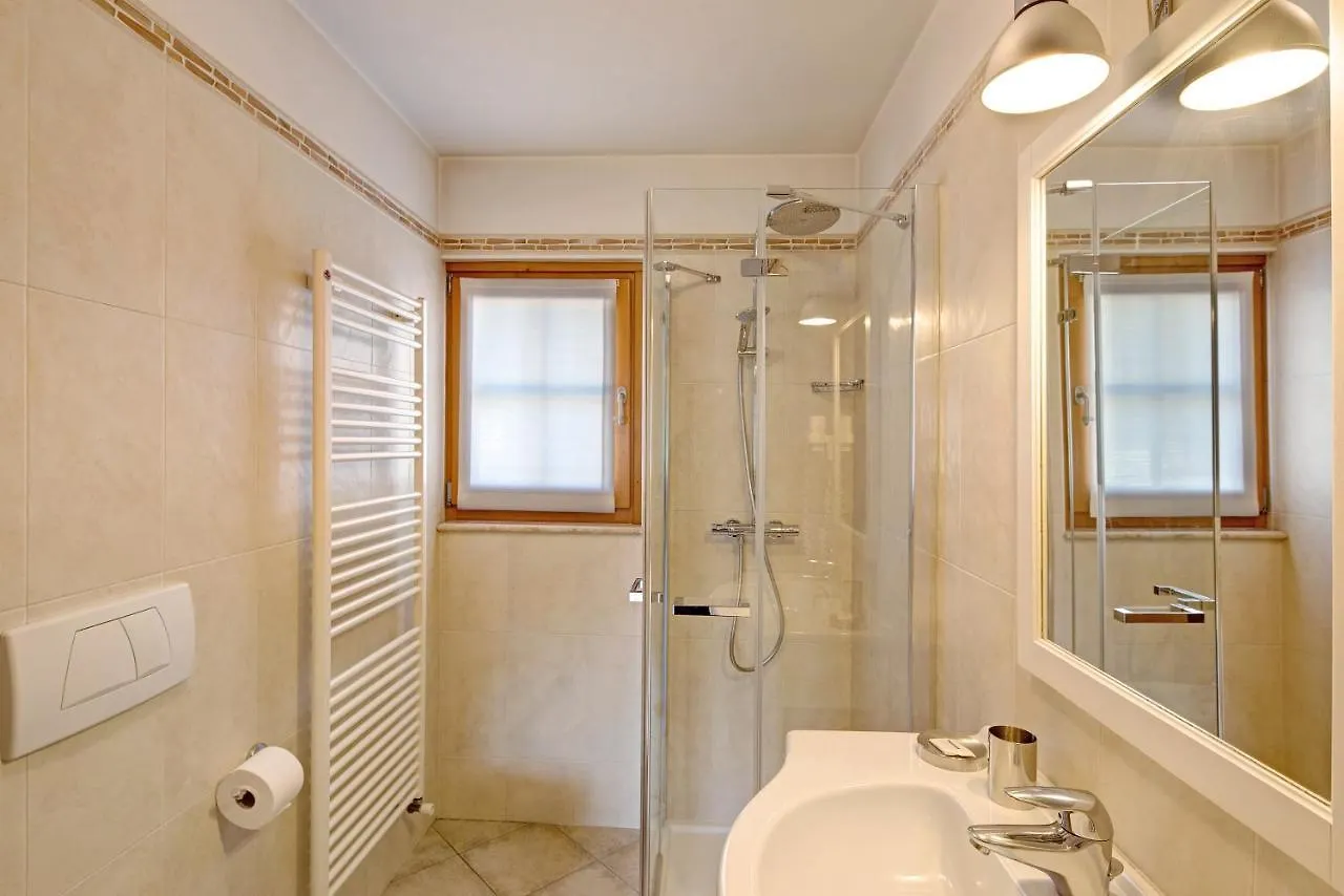Sole Chalet Martina Livigno Italien